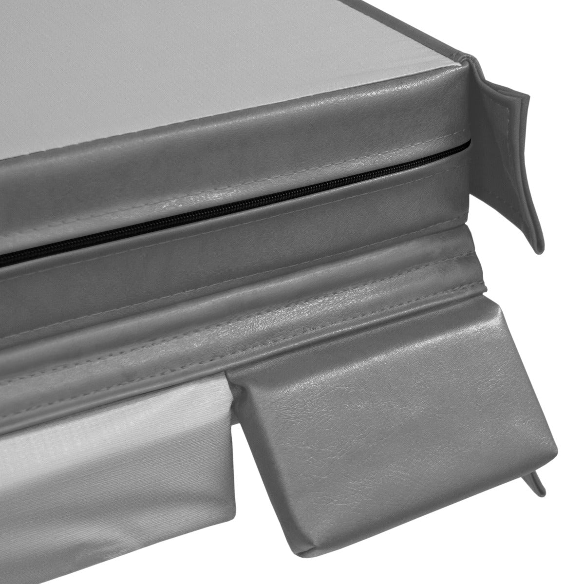 Cubierta gris para jacuzzi de 2,2m x 2,2m, con textura suave y costuras reforzadas, ideal para proteger y mantener el calor