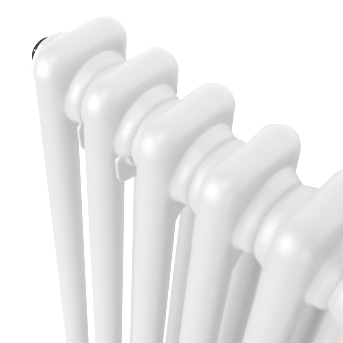 Radiador horizontal de 2 columnas en color blanco, con un diseño elegante y superficie lisa, ideal para calefacción eficiente