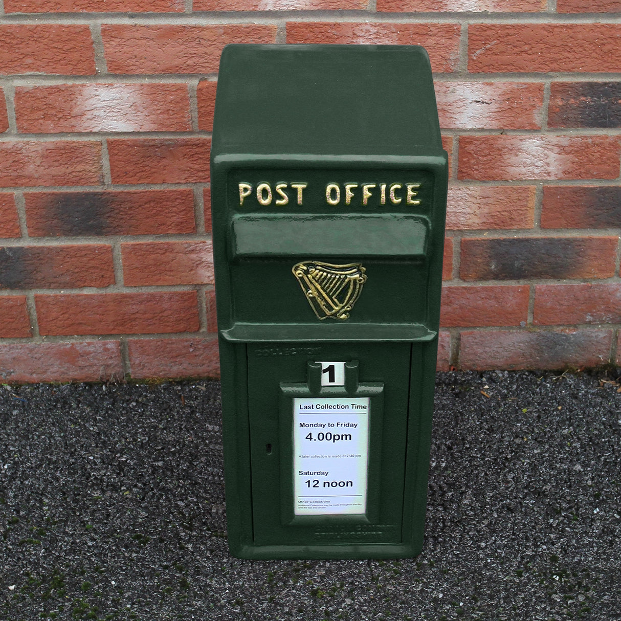 Buzón Royal Mail Verde Irlandés con Soporte de Suelo de Hierro Fundido y Montaje de Pared
