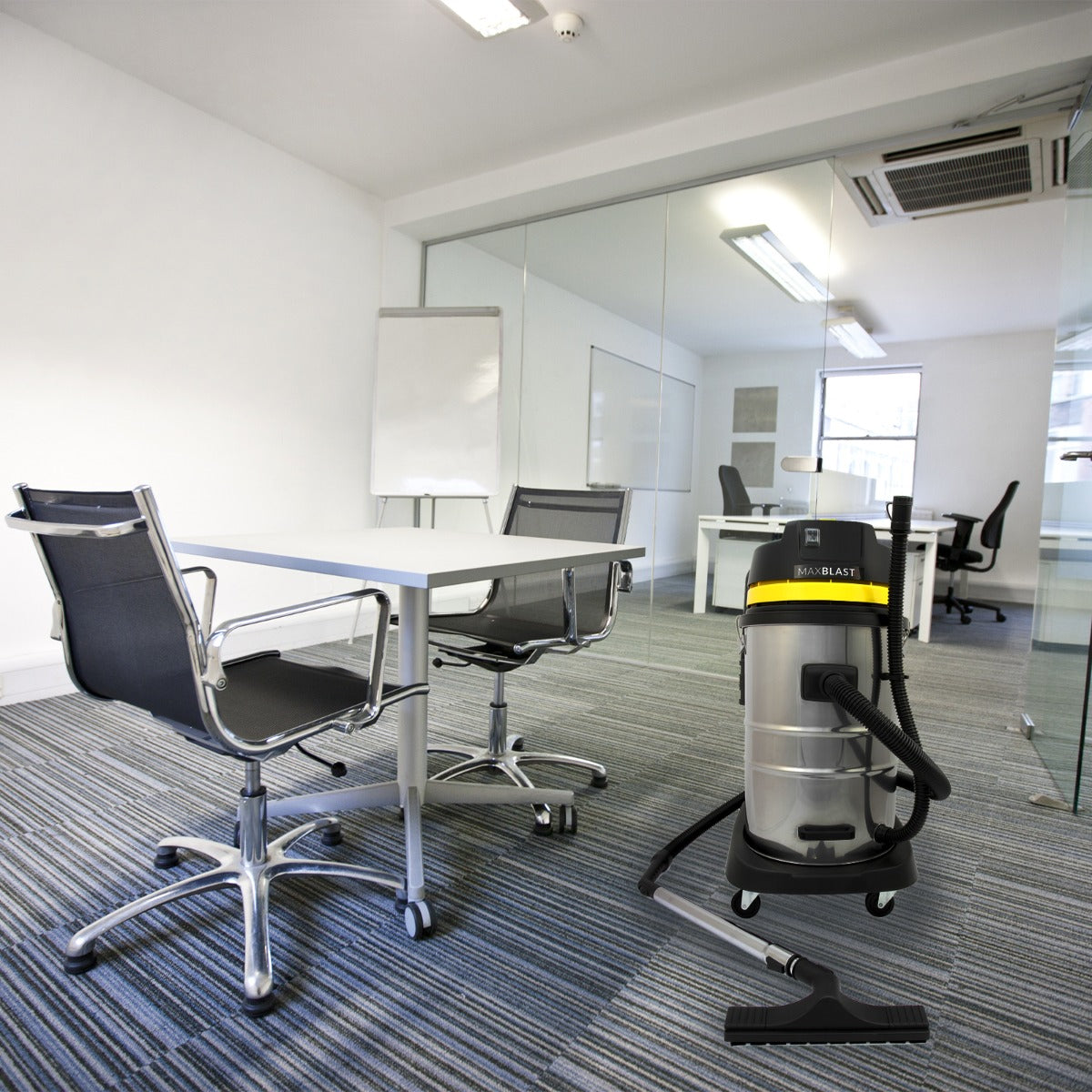 Aspiradora Comercial MAXBLAST de 60 litros