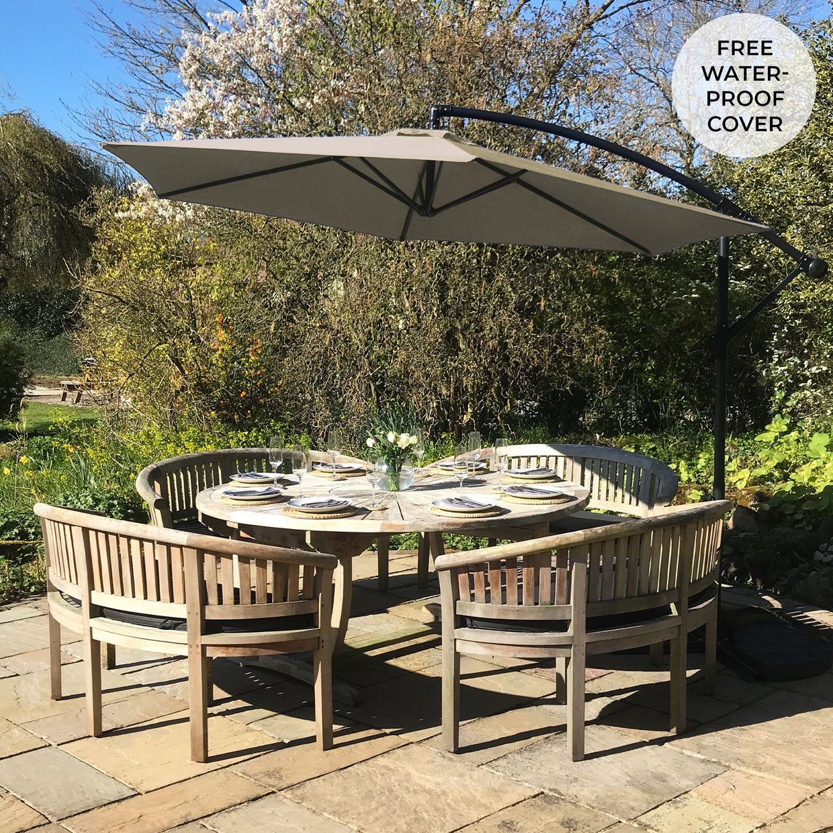 Sombrilla Voladiza Beige de 3 m con Mecanismo de Manivela y Cubierta Impermeable Gratis