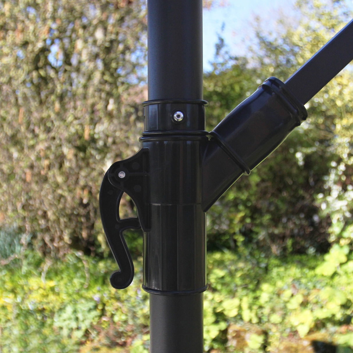 Sombrilla Voladiza Gris de 3 m con Mecanismo de Manivela y Cubierta Impermeable Gratis