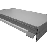 Cubierta gris para jacuzzi de 2,2m x 2,2m, con textura suave y bordes reforzados, ideal para proteger y mantener el calor
