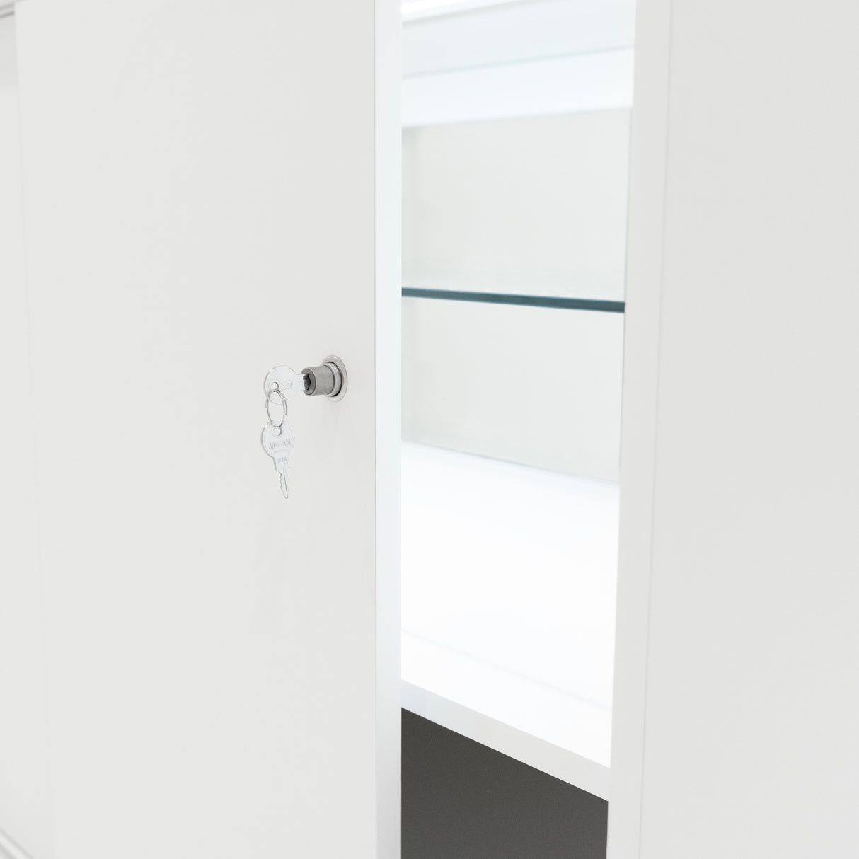 Mostrador Comercial con Luz LED C1500 – Blanco