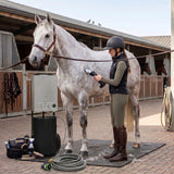 Ducha Portátil para Caballos y Esquiladora Inalámbrica - Negra