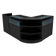 Mostrador comercial en forma de "L", color negro, con luz LED, estantes de vidrio y diseño moderno, ideal para exhibición de productos