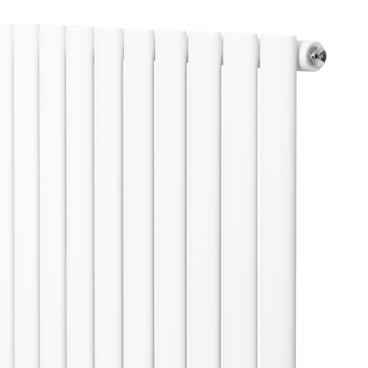 Radiador de columna ovalado en color blanco, con diseño simple y válvulas, mide 1800 mm de alto y 480 mm de ancho