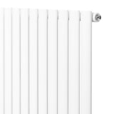Radiador de columna ovalado en color blanco, con diseño moderno y válvulas, mide 1800 mm de alto y 600 mm de ancho