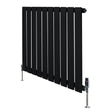 Radiador plano de columna simple negro de 600 x 700 mm con válvulas, diseño moderno y acabado liso, ideal para espacios elegantes