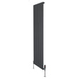 Radiador plano de columna simple en gris antracita, con diseño vertical y válvulas, ideal para espacios modernos y elegantes