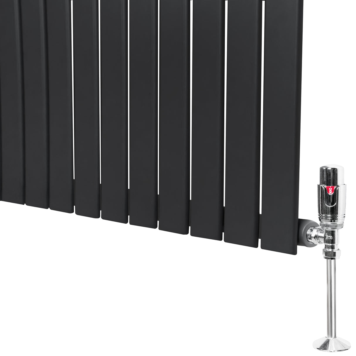 Radiador plano de columna simple en gris antracita, con diseño moderno y válvulas brillantes, ideal para calefacción eficiente