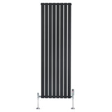 Radiador plano de columna simple negro de 1800 mm x 560 mm con válvulas, diseño moderno y acabado liso, ideal para espacios elegantes