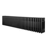 Radiador tradicional de 4 columnas en color negro, con un diseño alargado y texturizado, ideal para calefacción eficiente