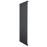 Radiador de columna única en gris antracita, con diseño vertical y acabado liso, mide 1600 mm x 560 mm, ideal para espacios modernos