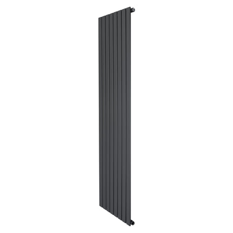 Radiador de columna única en gris antracita, con diseño vertical y acabado liso, ideal para espacios modernos y elegantes