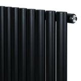 Radiador de columna ovalado negro de 600 mm x 1620 mm, con acabado mate y tubos lisos que aportan un diseño moderno y elegante