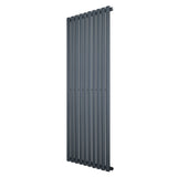 Radiador de columna ovalado en gris antracita, con un diseño moderno y elegante, ideal para espacios contemporáneos y funcionales