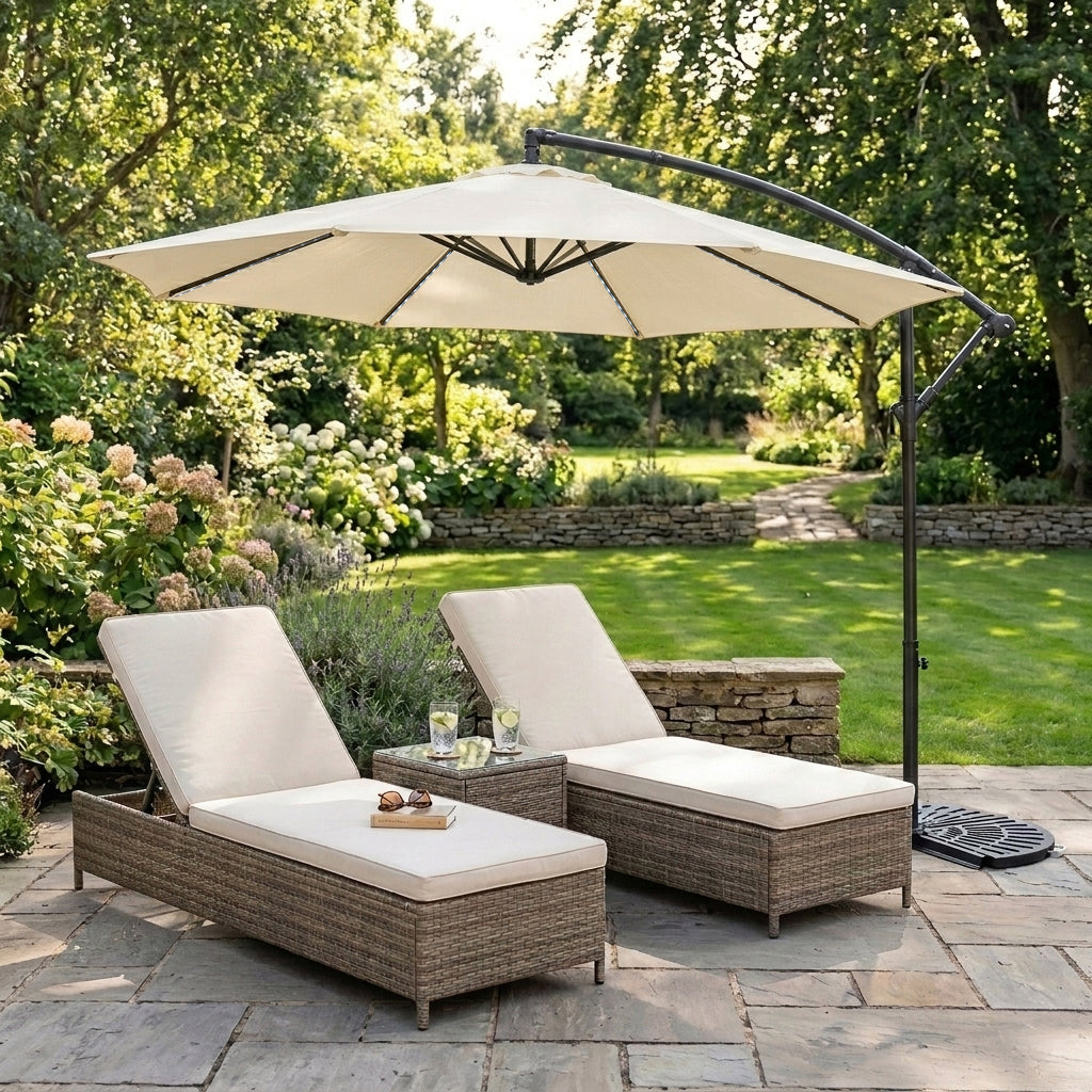 Parasol Excéntrico LED de 3 m con Base de Medio Abanico – Crema