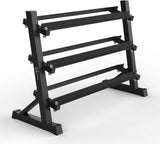 Estante de mancuernas de tres niveles en color negro, con estructura robusta y barras metálicas para organizar pesas de forma segura
